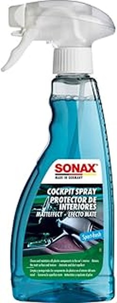 Guía para utilizar limpiadores de plásticos interiores de coche de forma efectiva